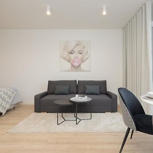 Standard Studio